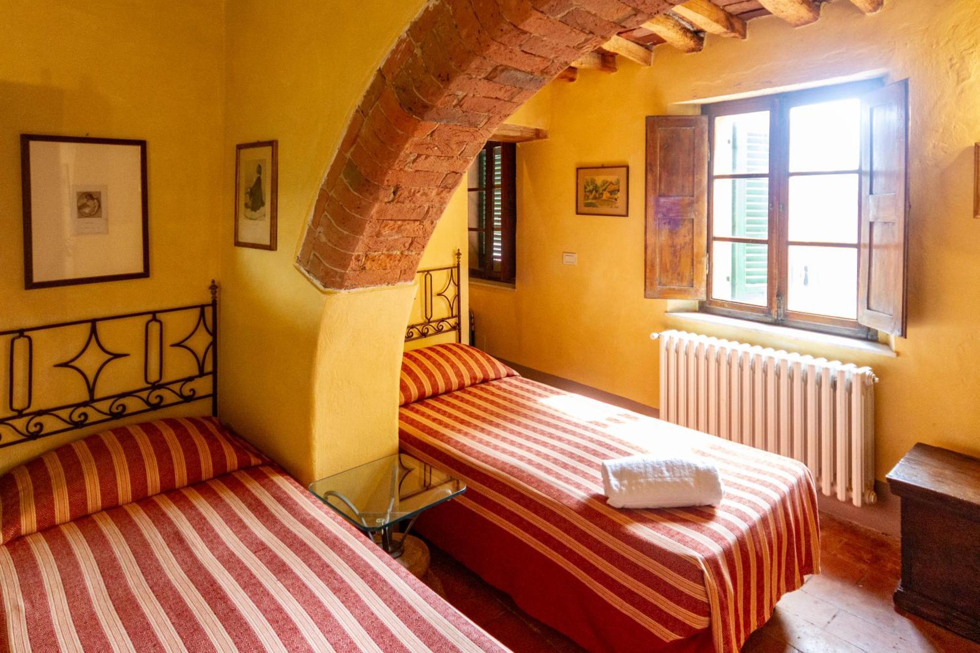 Antica Dimora Leones Bed & Breakfast Palaia Dış mekan fotoğraf
